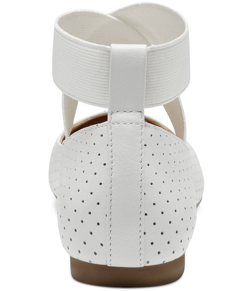 White Ballet Flat Size 9 Y40554