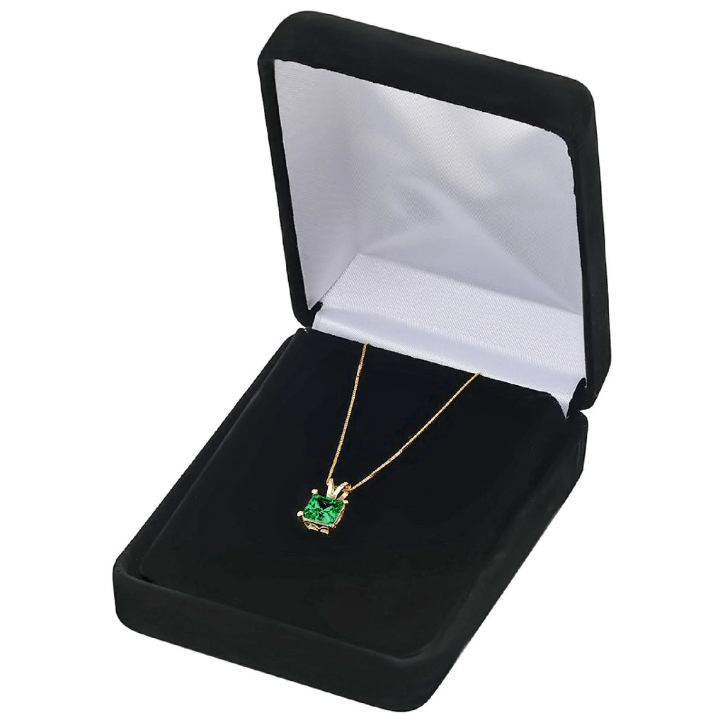18K Yellow Gold Pendant with 16" Chain U1441