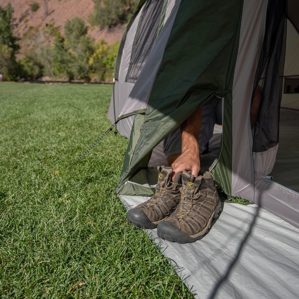 10-Person 3-Room Tent with Shade Awning D8080