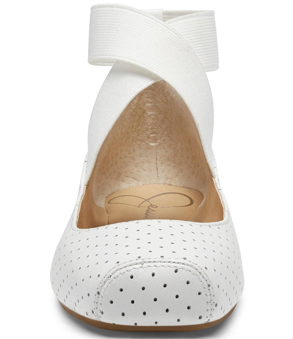 White Ballet Flat Size 9 Y40554