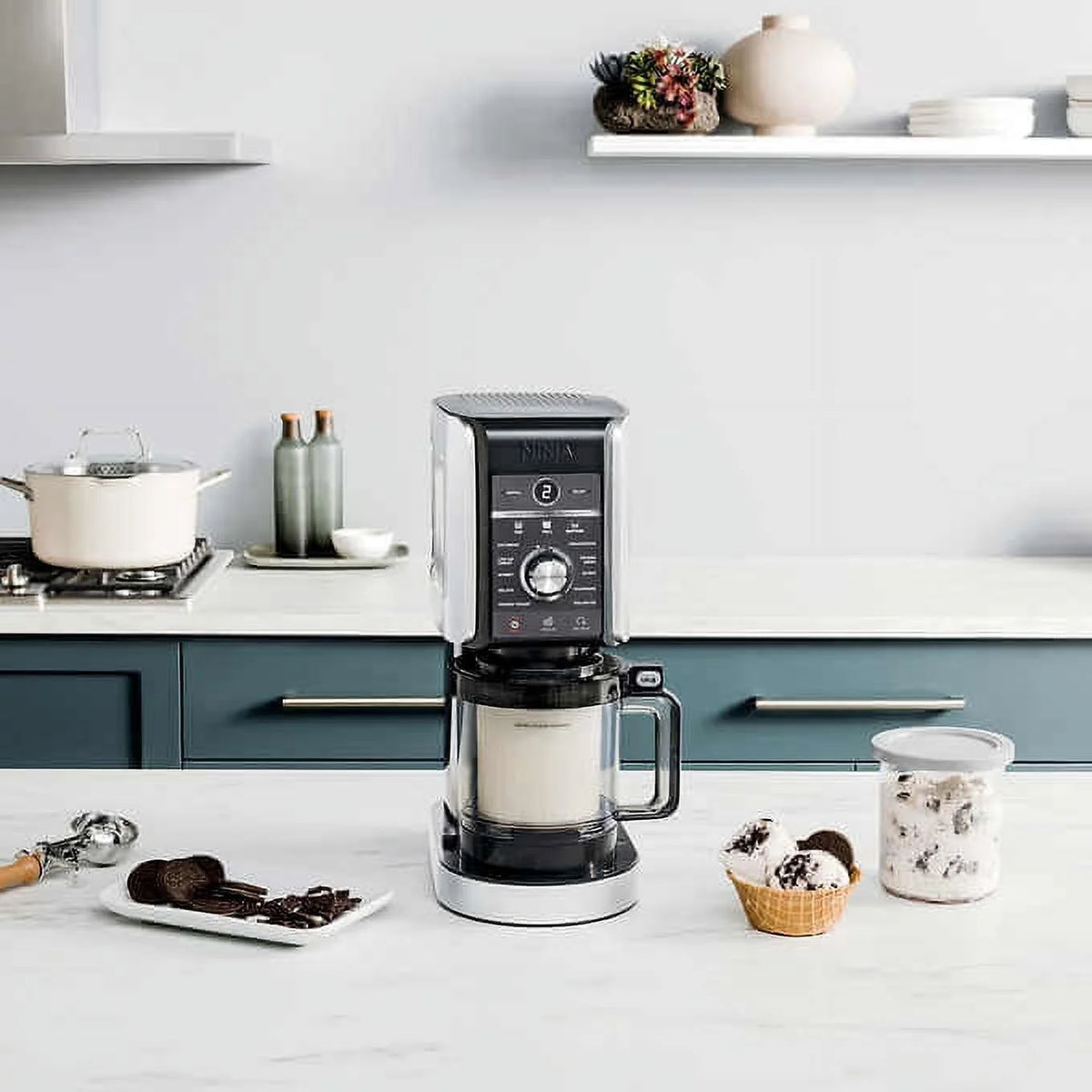 11-in-1 Ice Cream & Milkshake Maker E617