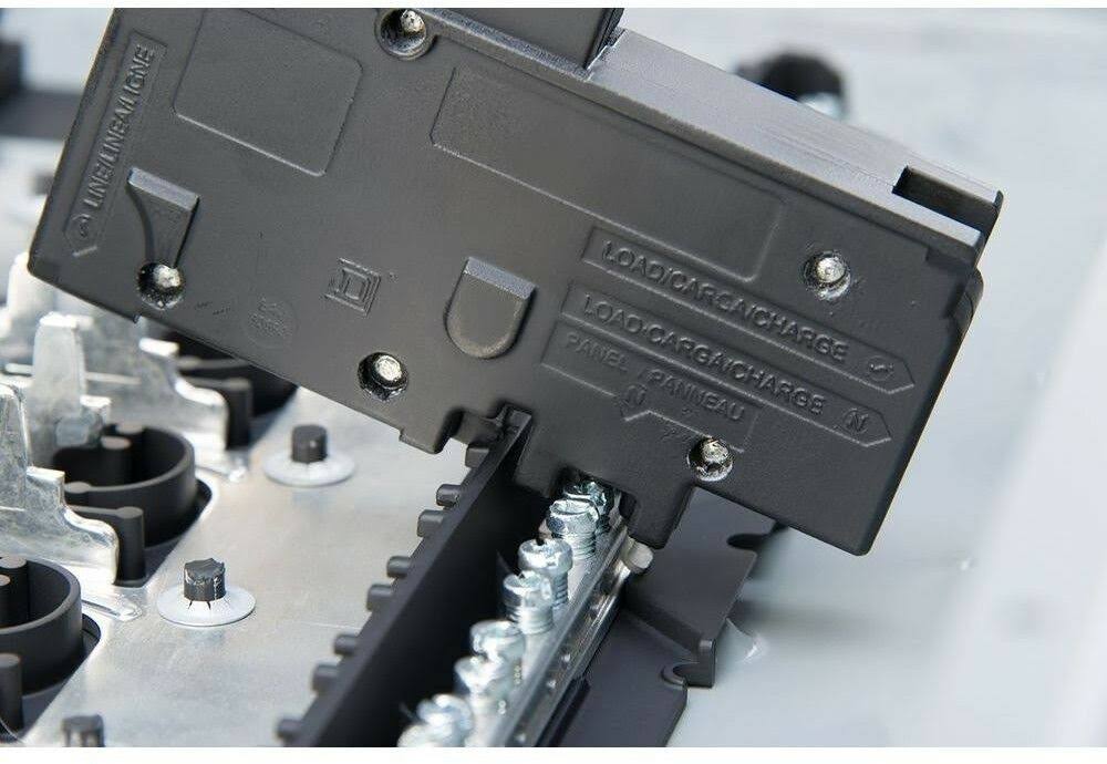 200A Load Center O349