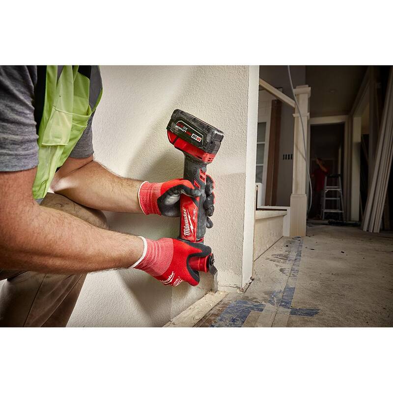 18V Brushless Cordless 6-1/2 in. Circular Saw with Oscillating Multi-Tool Y5900