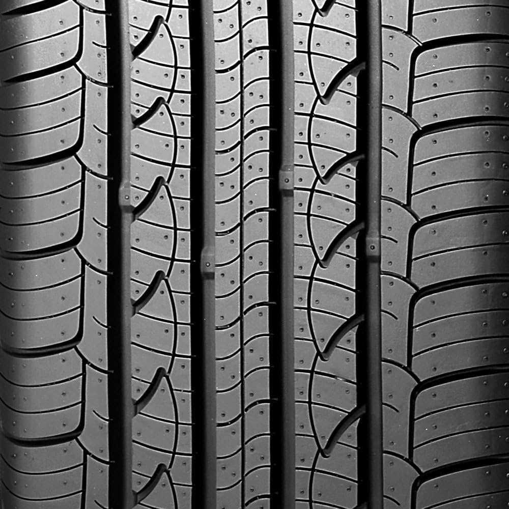 225/50R17 94V All-Season Radial Tire N808
